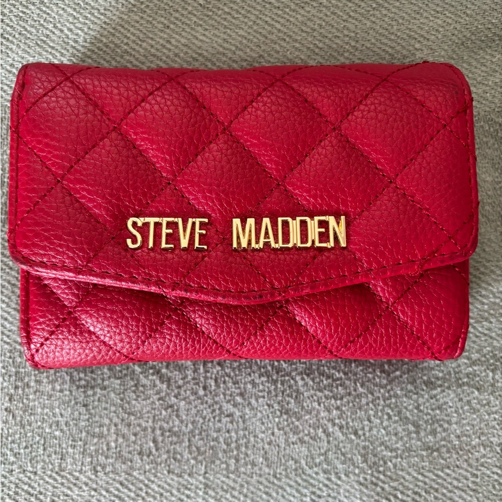 Steve Madden Bold Red Quilted Wallet